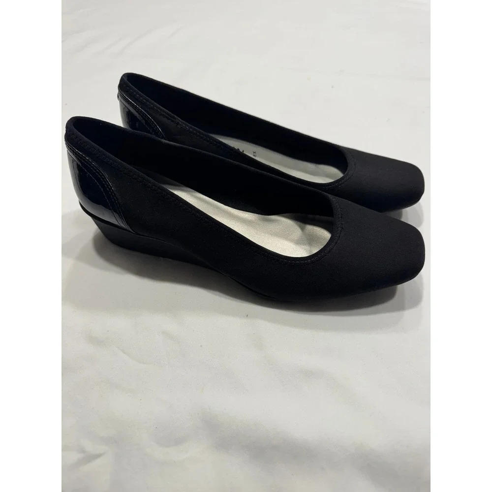 Anne Klein Black Wedge Pumps